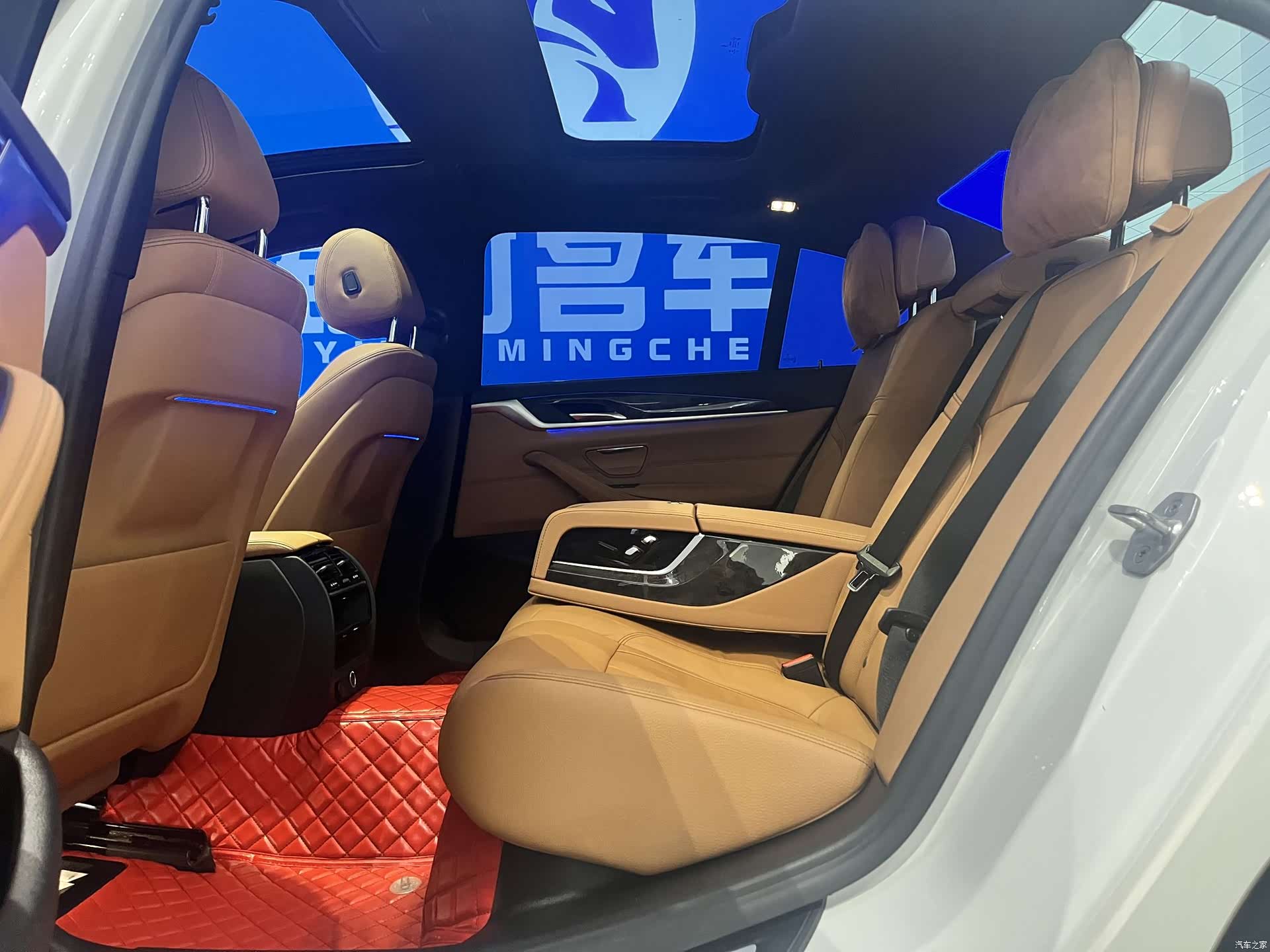 BMW 5 Series, 2018 8