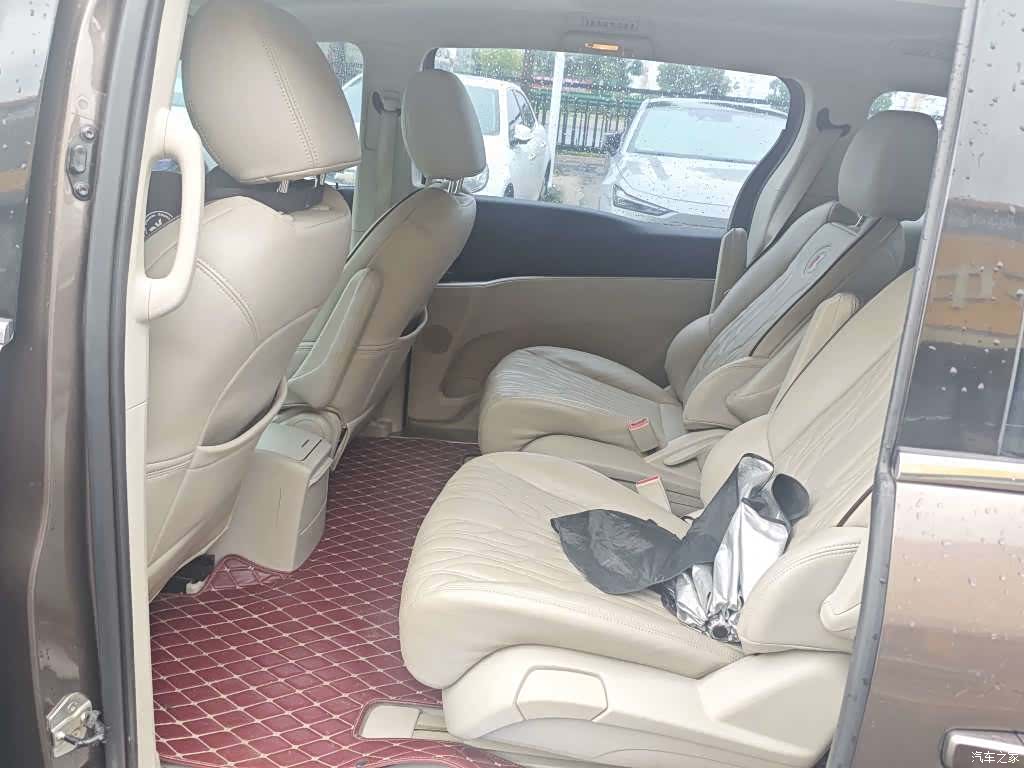 Buick GL8, 2023 3
