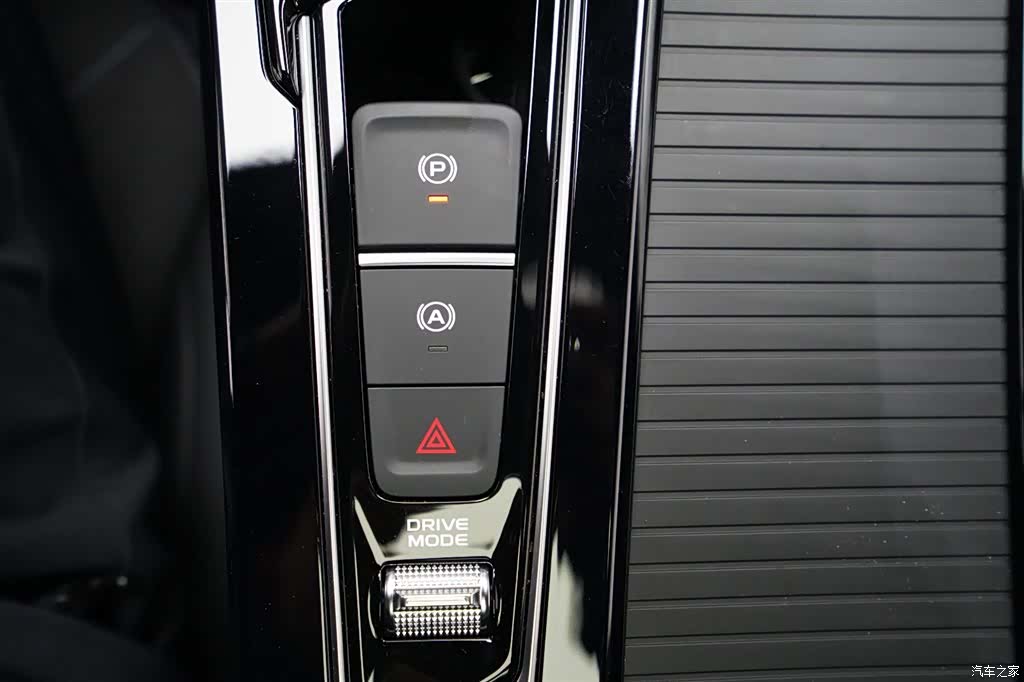 Geely Preface, 2025 11