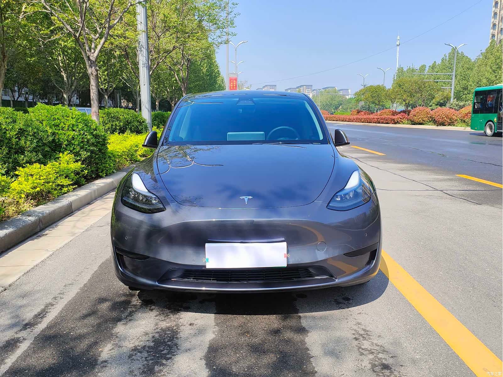 Tesla Model Y, 2022 2