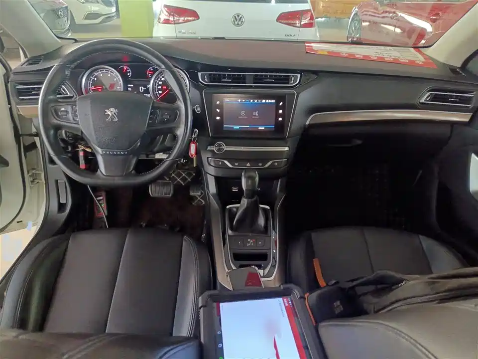 Peugeot 408 Peugeot 408