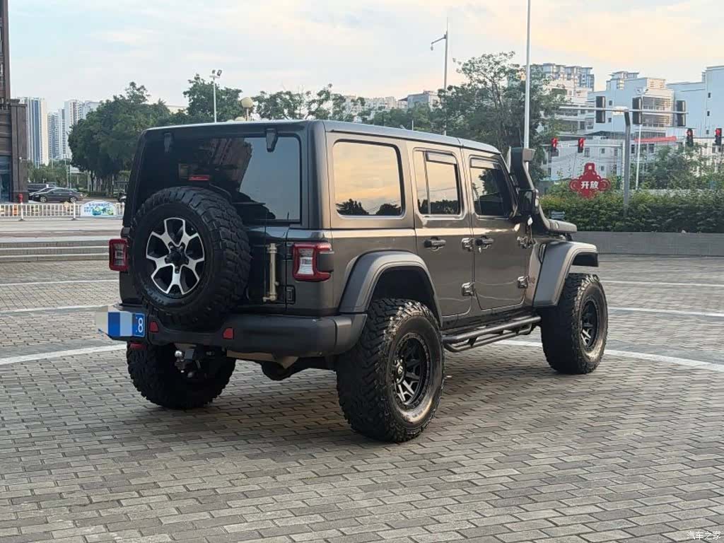 Jeep Wrangler, 2022 3