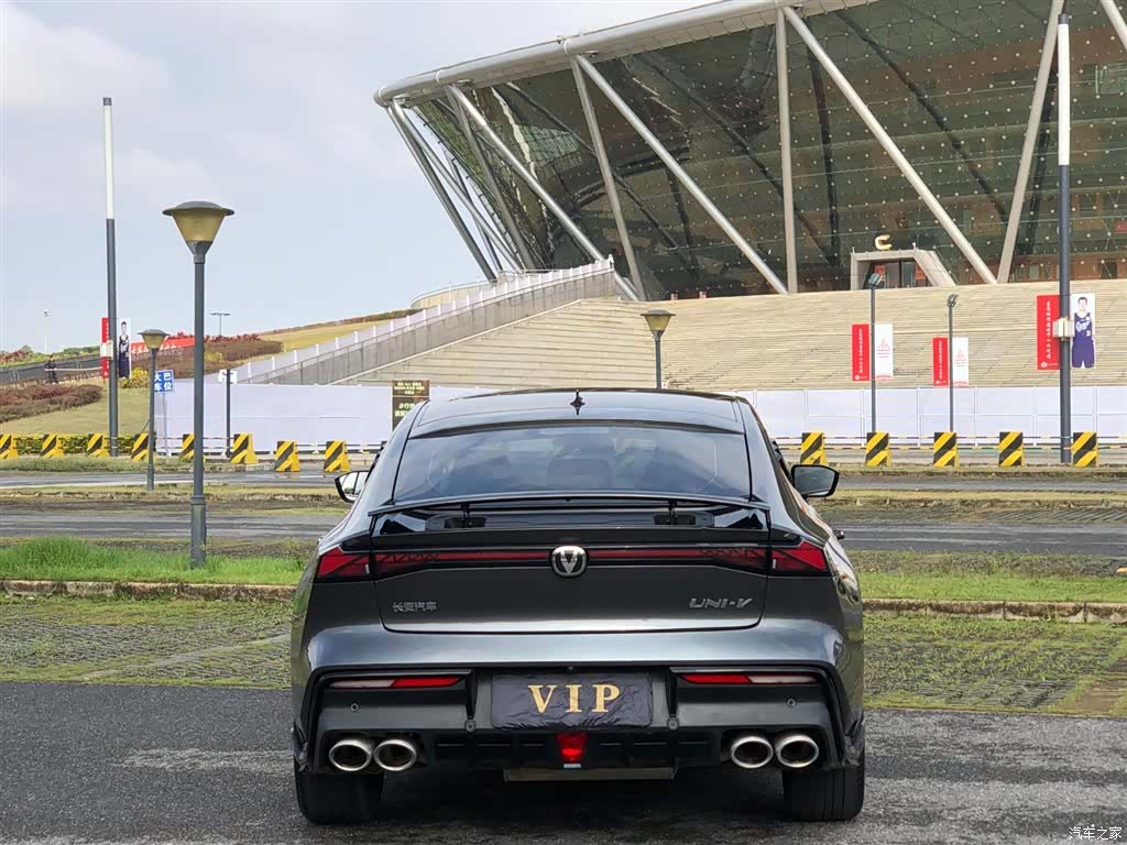 Changan UNI-V, 2024 17