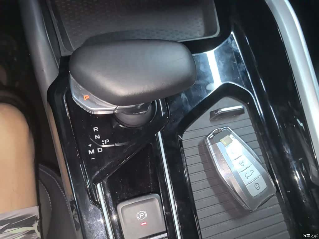 Geely Preface, 2024 14