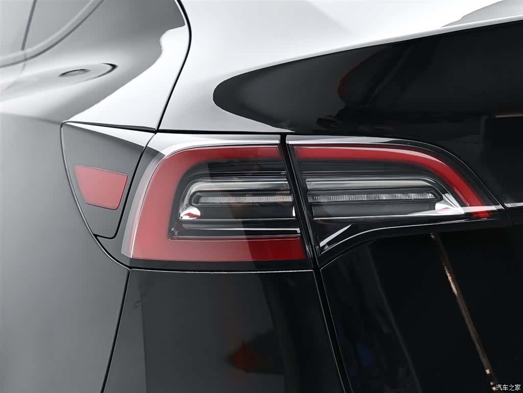 Tesla Model Y, 2021 8