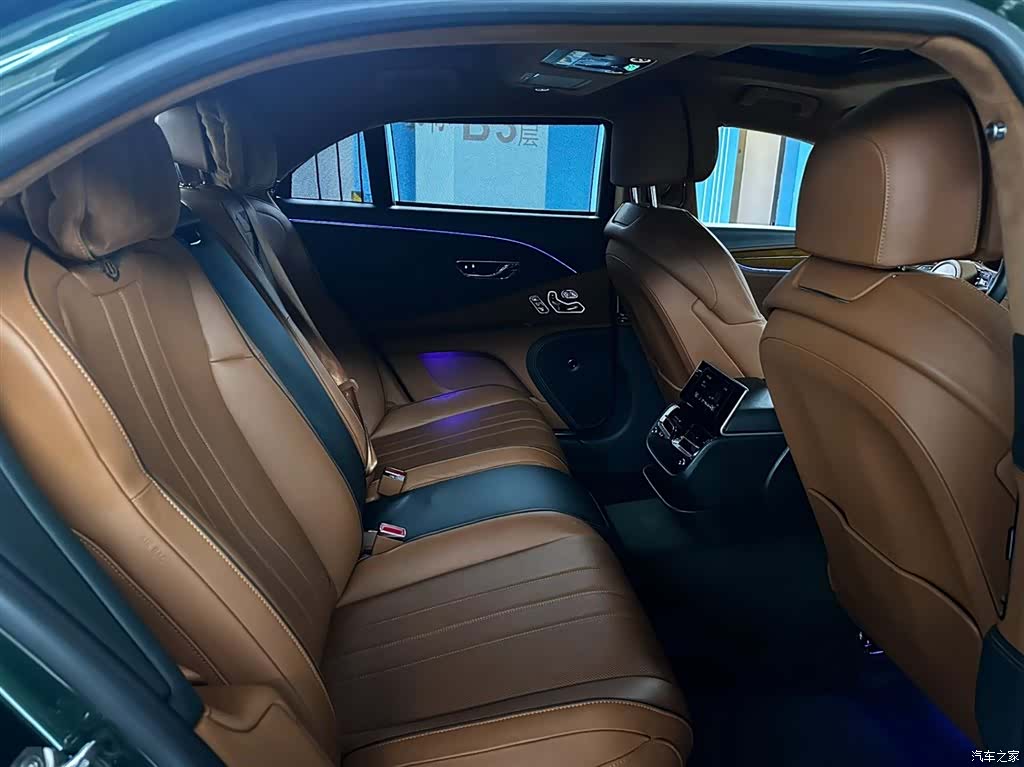 Bentley Flying Spur, 2020 16
