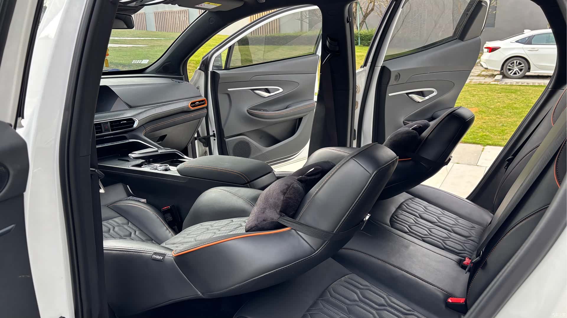 Changan UNI-T, 2023 9