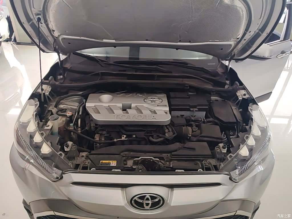 Toyota Frontlander, 2023 16