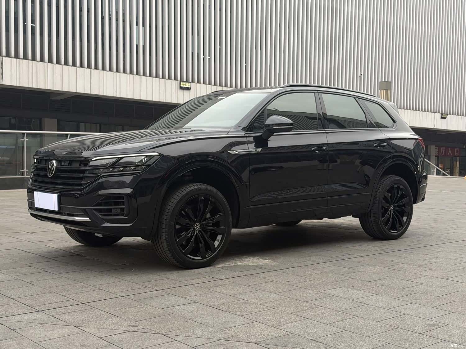 Volkswagen Touareg, 2020 1