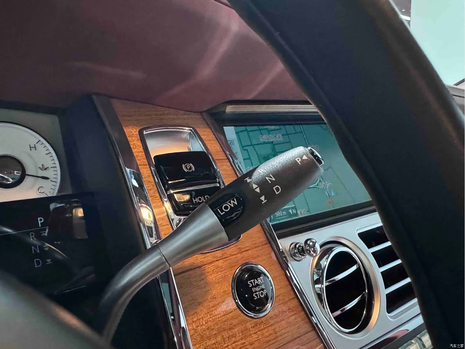 Rolls-Royce Ghost, 2018 10