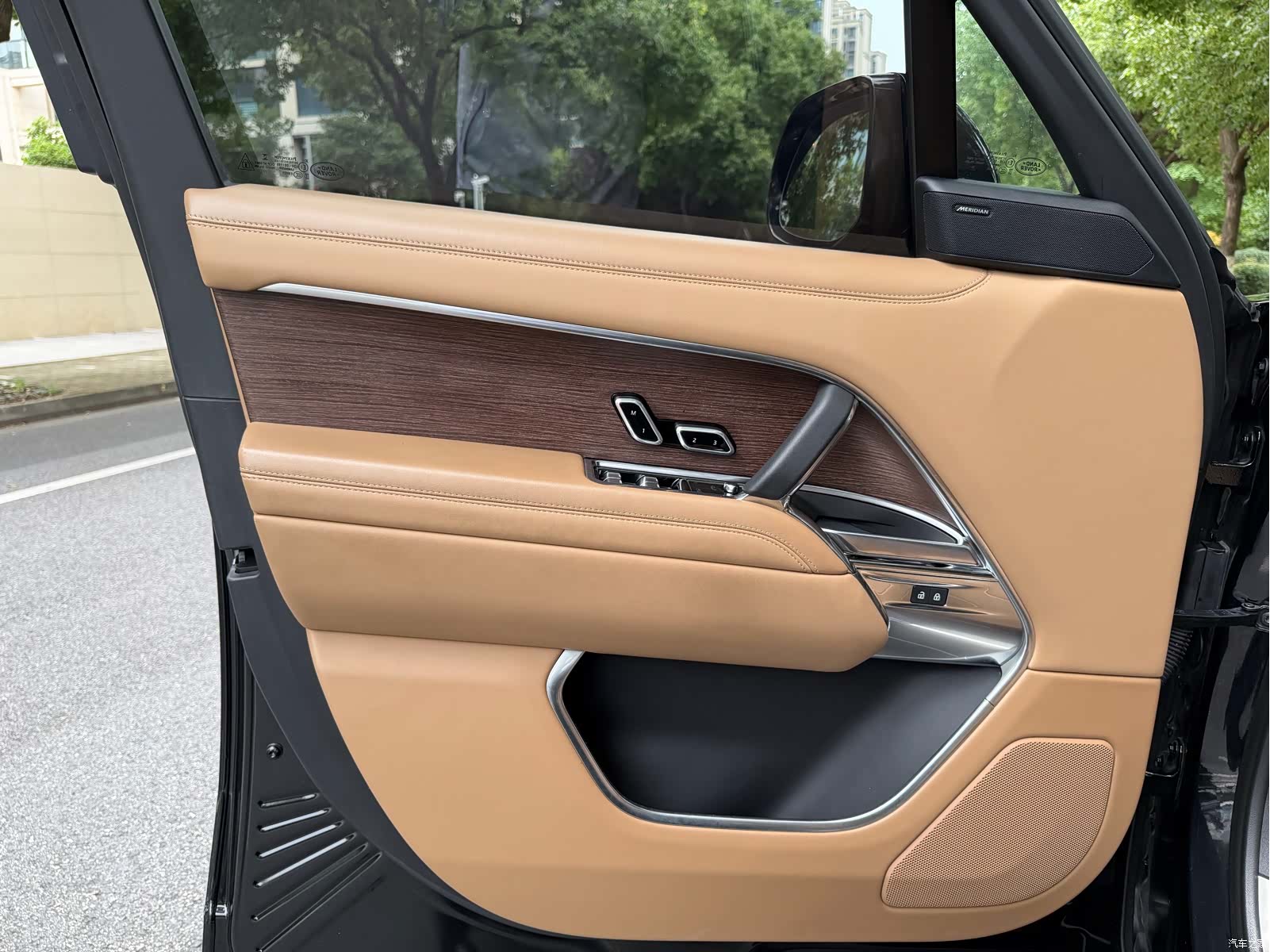 Land Rover Range Rover, 2023 13
