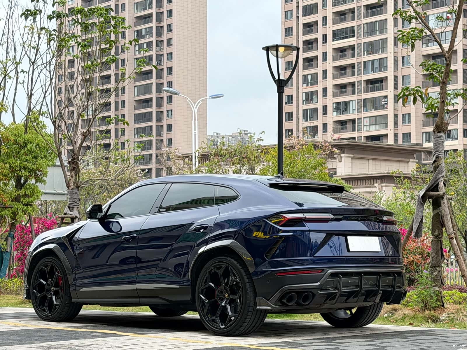Lamborghini Urus, 2020 2