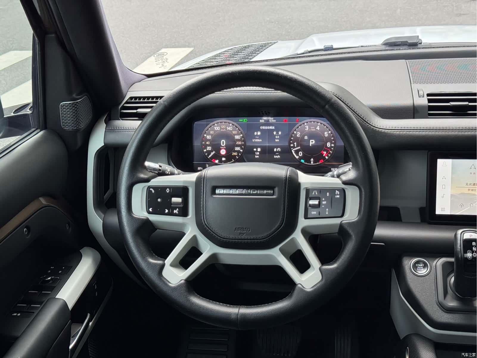 Land Rover Defender, 2021 7