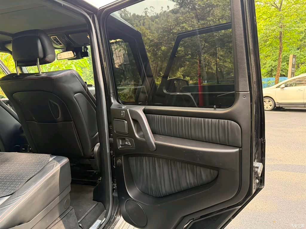 Mercedes-Benz G-Class, 2018 12