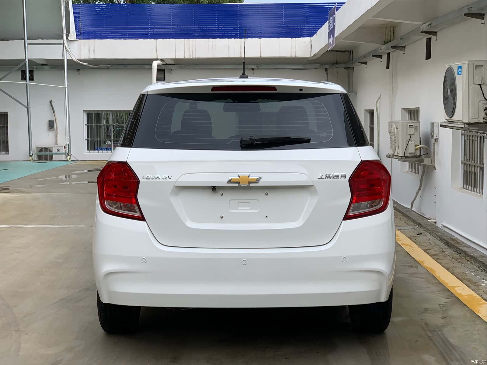 Chevrolet RV, 2016 17