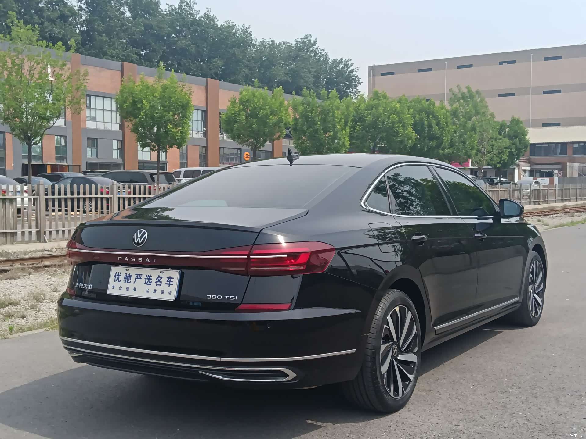 Volkswagen Passat, 2024 9