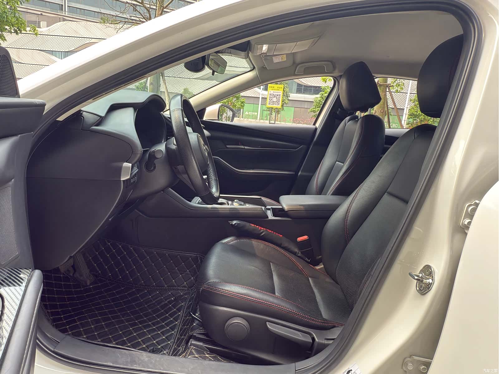 Mazda Mazda3, 2022 11