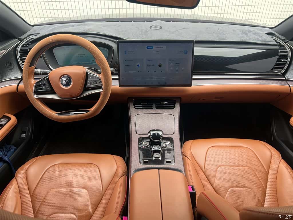 BYD Han, 2022 6