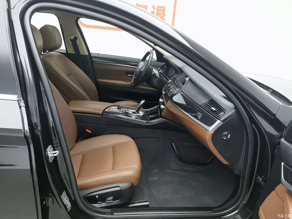 BMW 5 Series, 2015 23