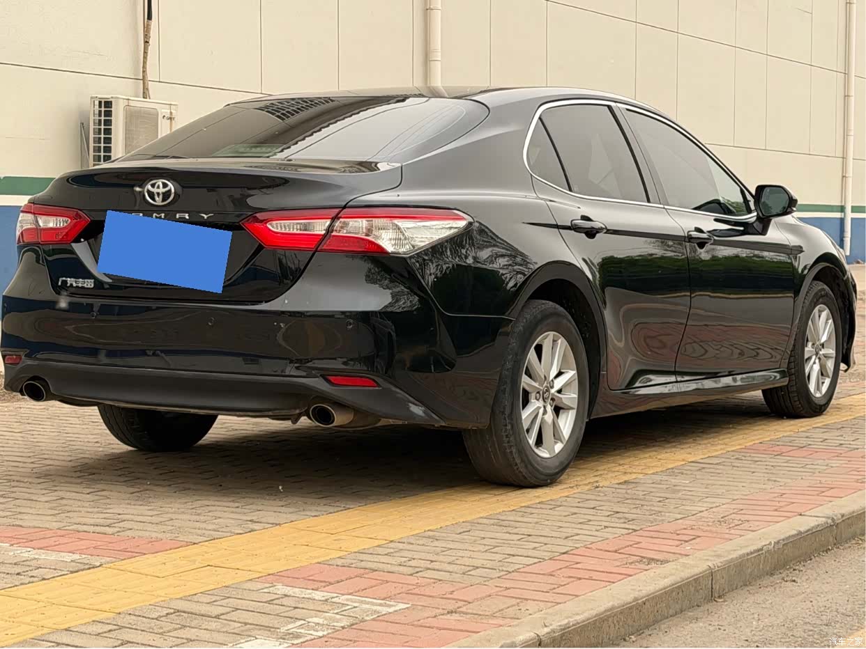 Toyota Camry, 2020 4