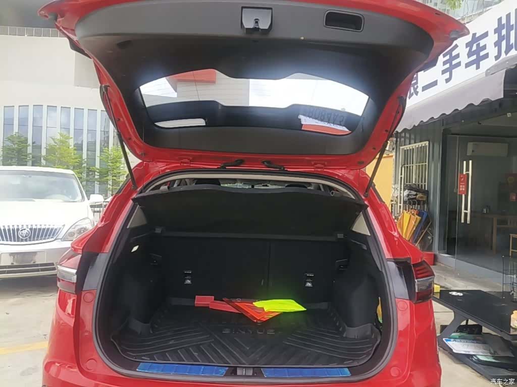 Geely Coolray, 2020 19
