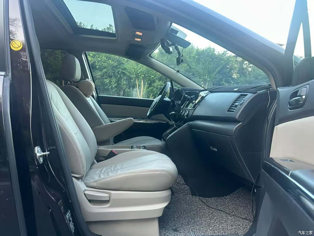 Mazda 8, 2016 25