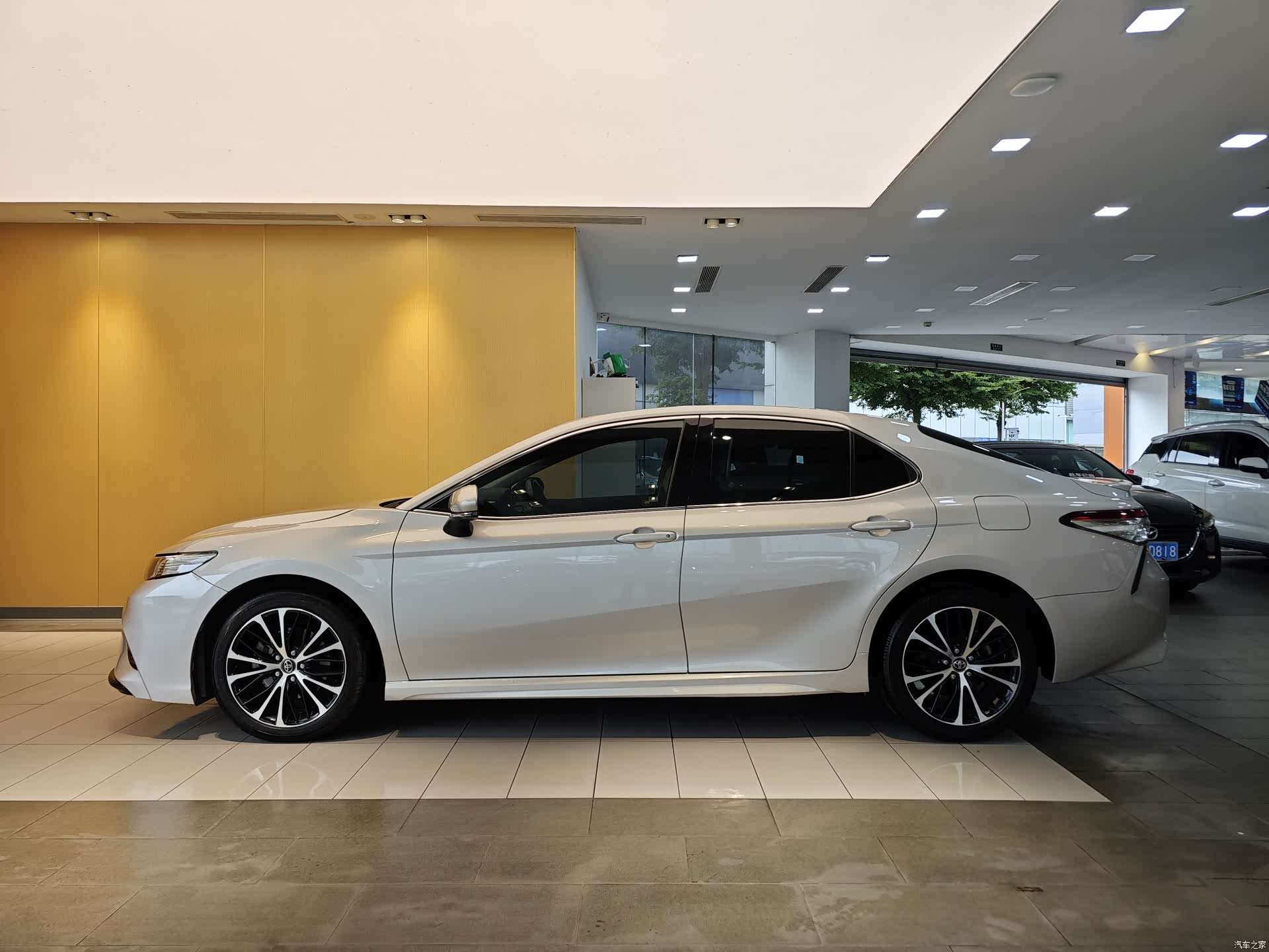 Toyota Camry, 2018 7