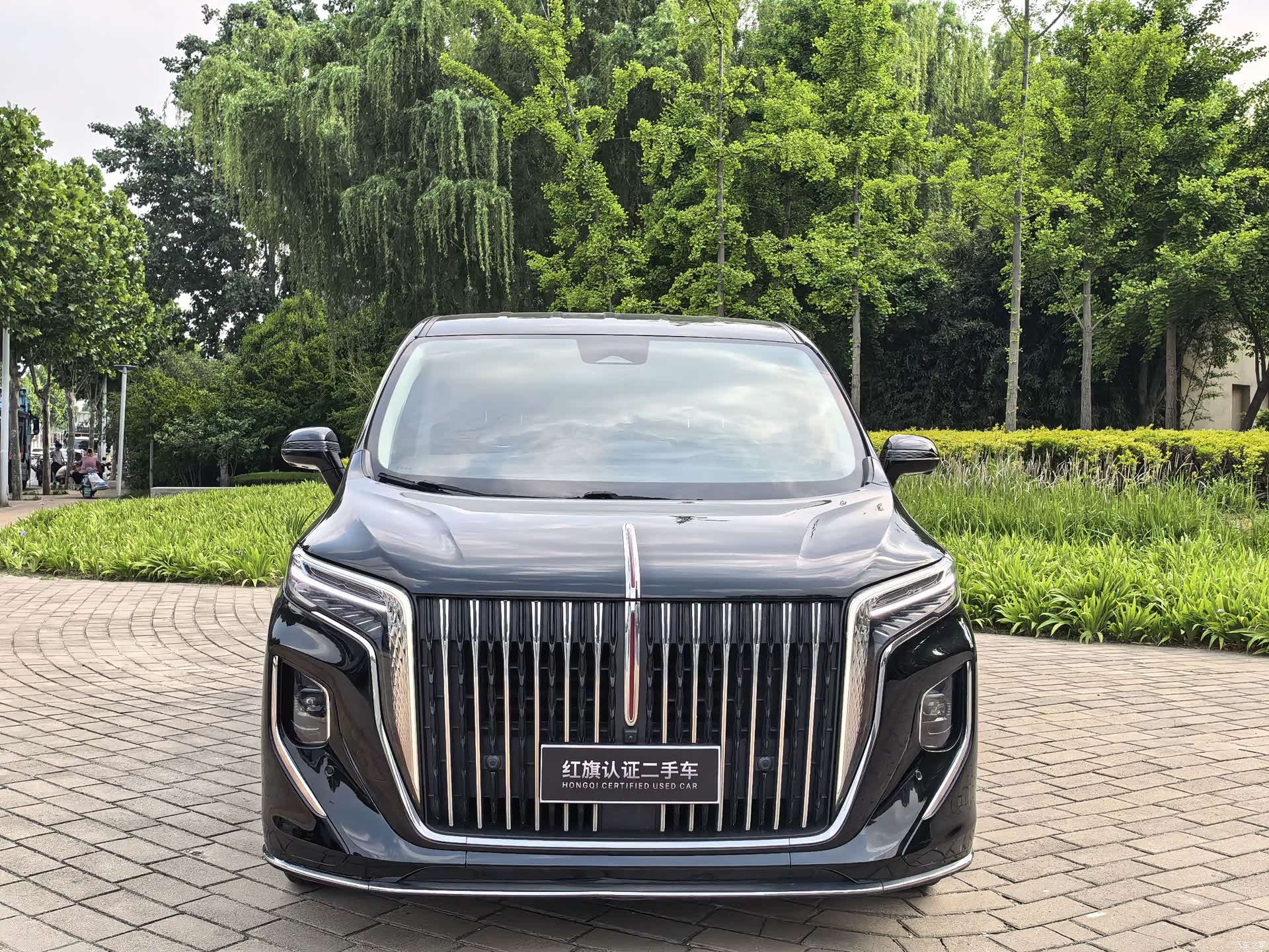 Hongqi HQ9, 2023 2