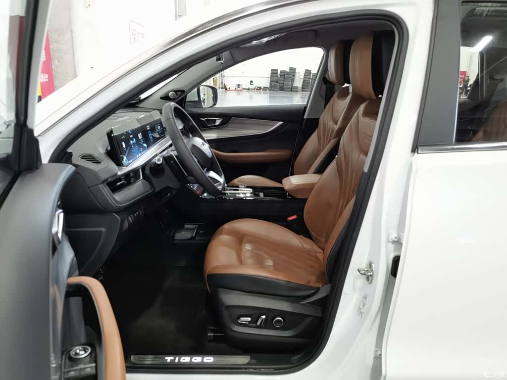 Chery Tiggo 8 Plus, 2020 10
