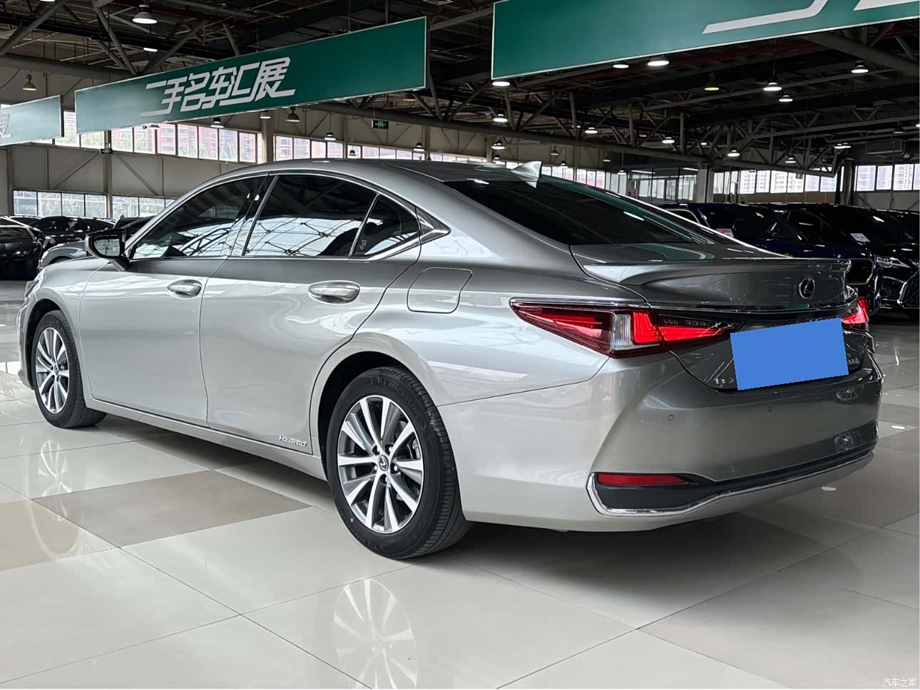 Lexus ES, 2020 6