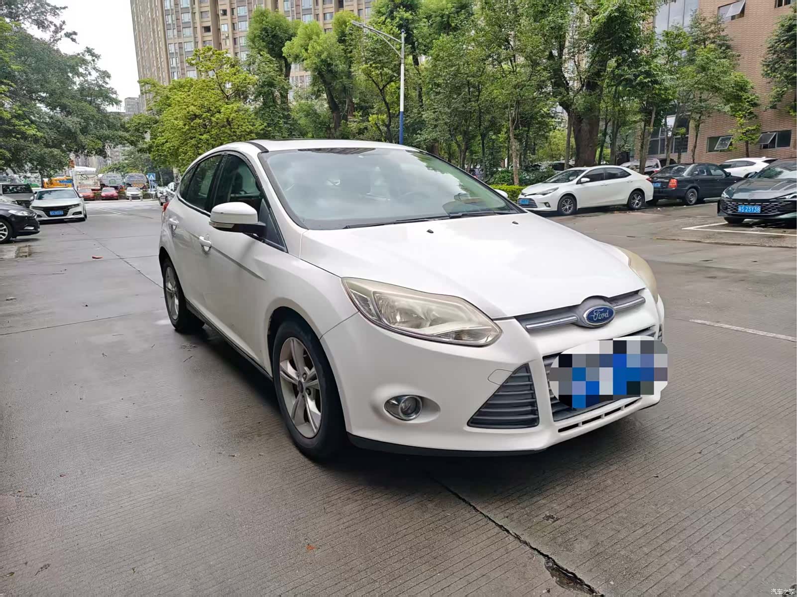 Ford Focus, 2014 4