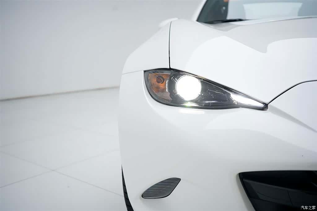 Mazda MX-5, 2023 8