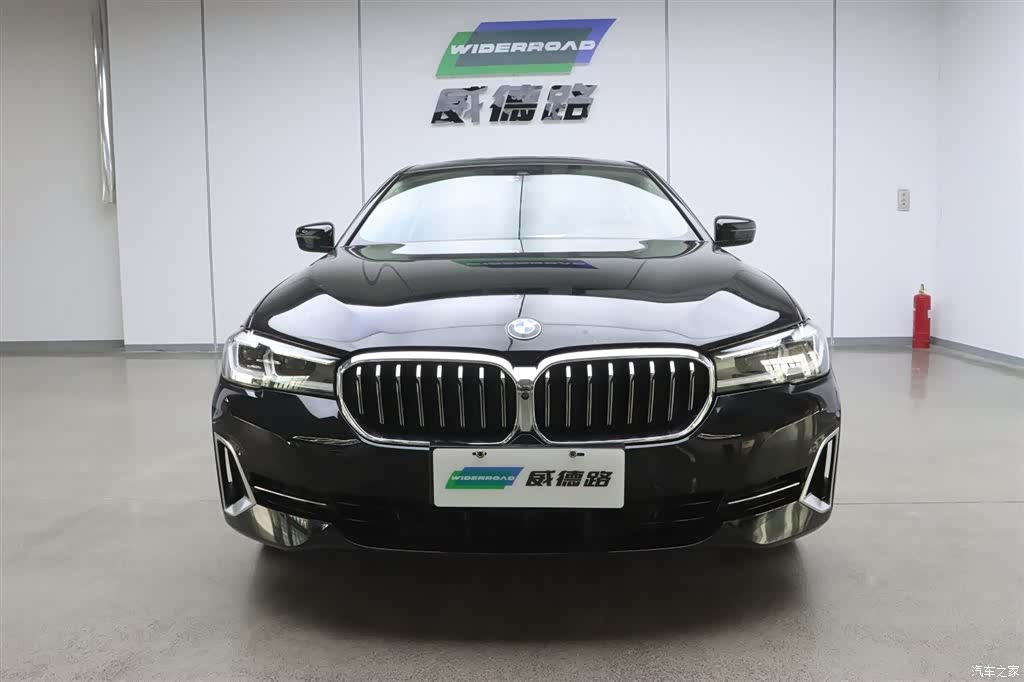 BMW 5 Series, 2022 2