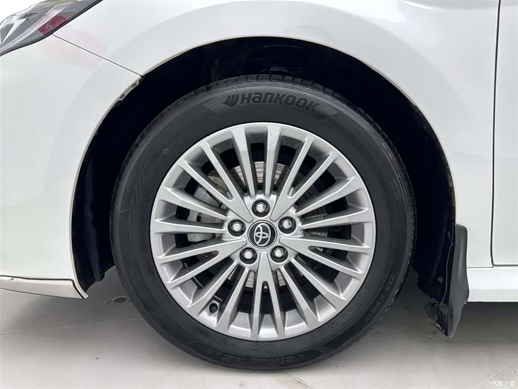Toyota Camry, 2024 29