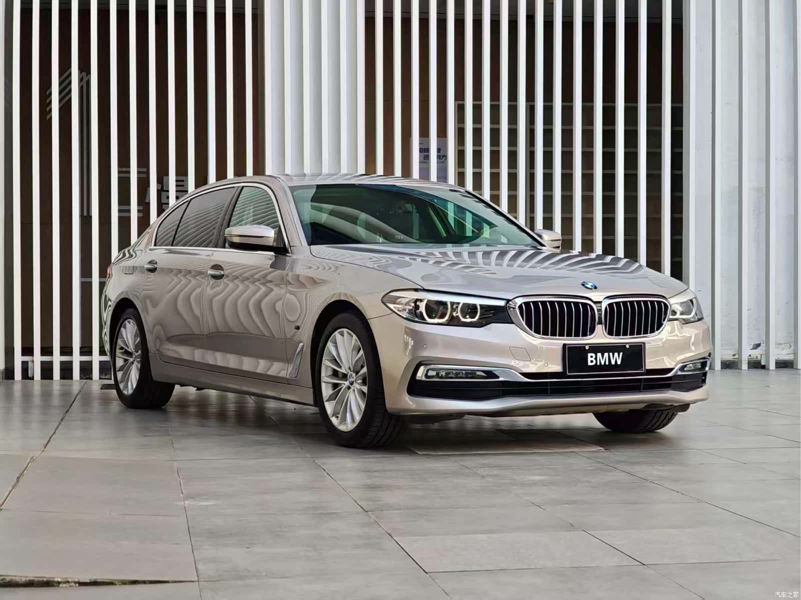 BMW 5 Series, 2017 3
