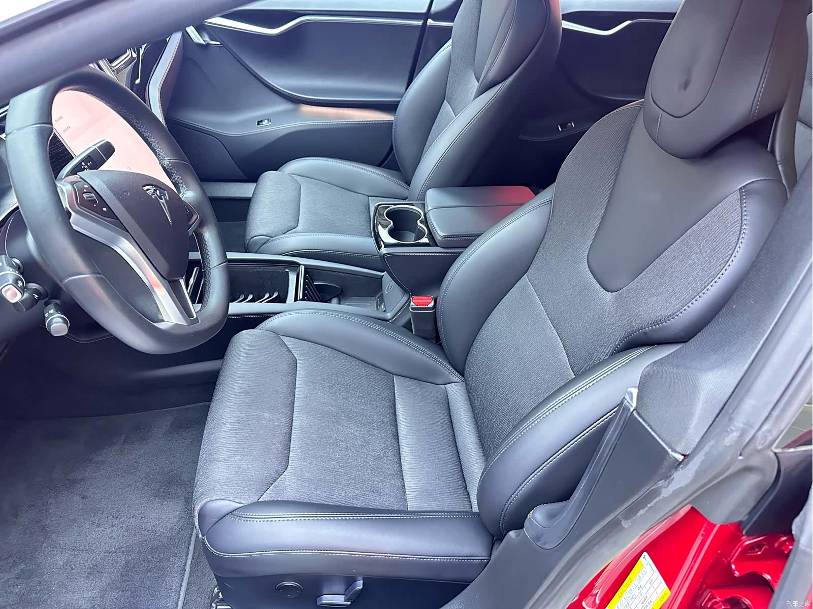 Tesla Model S, 2017 4