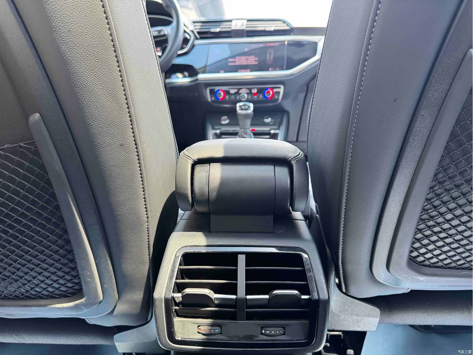 Audi Q3, 2022 18
