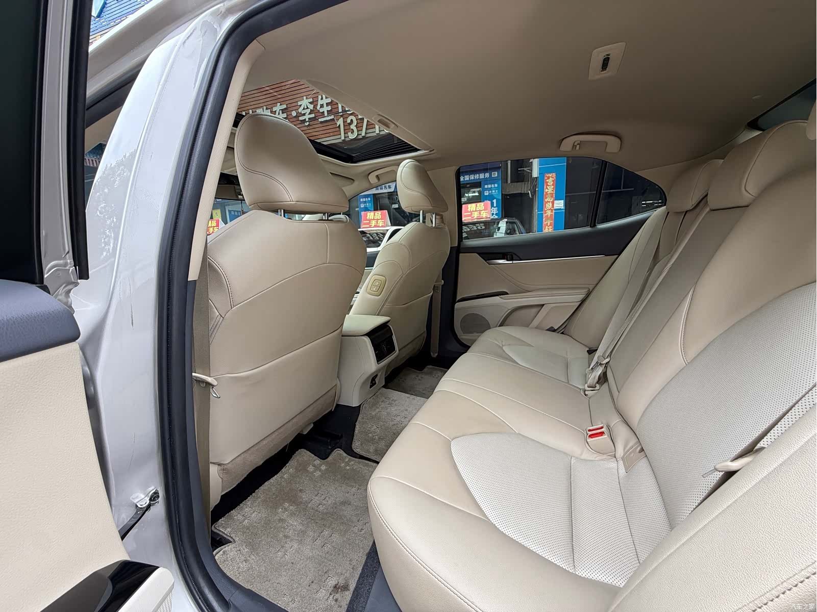 Toyota Camry, 2021 8