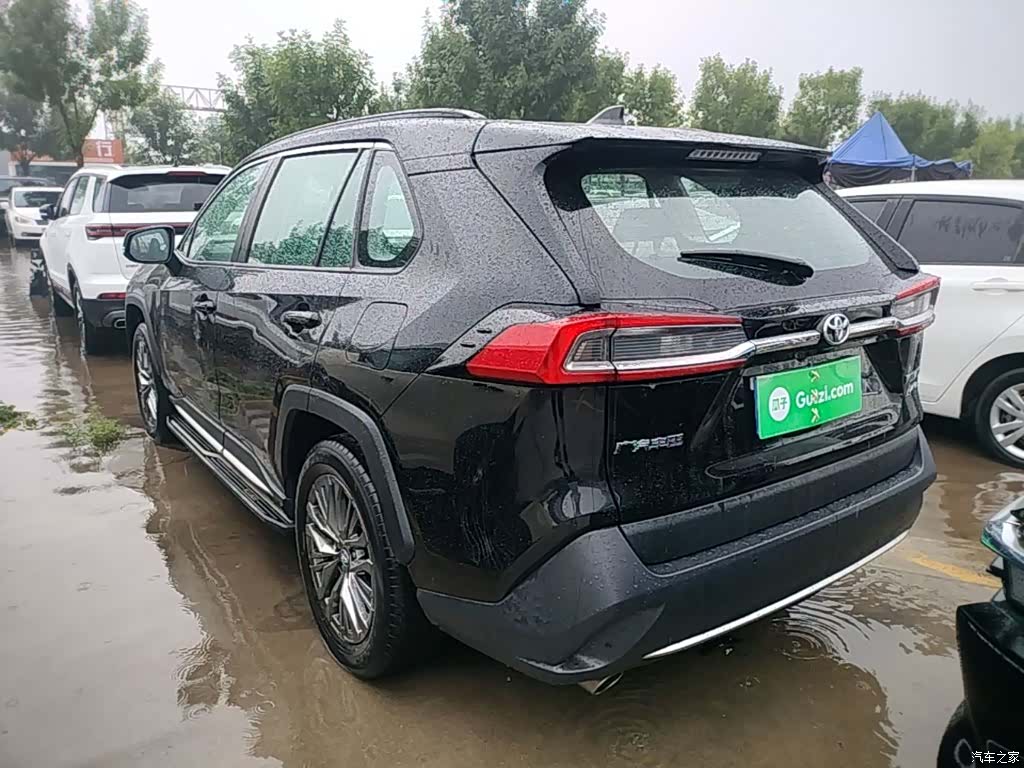 Toyota Wildlander, 2023 все фото