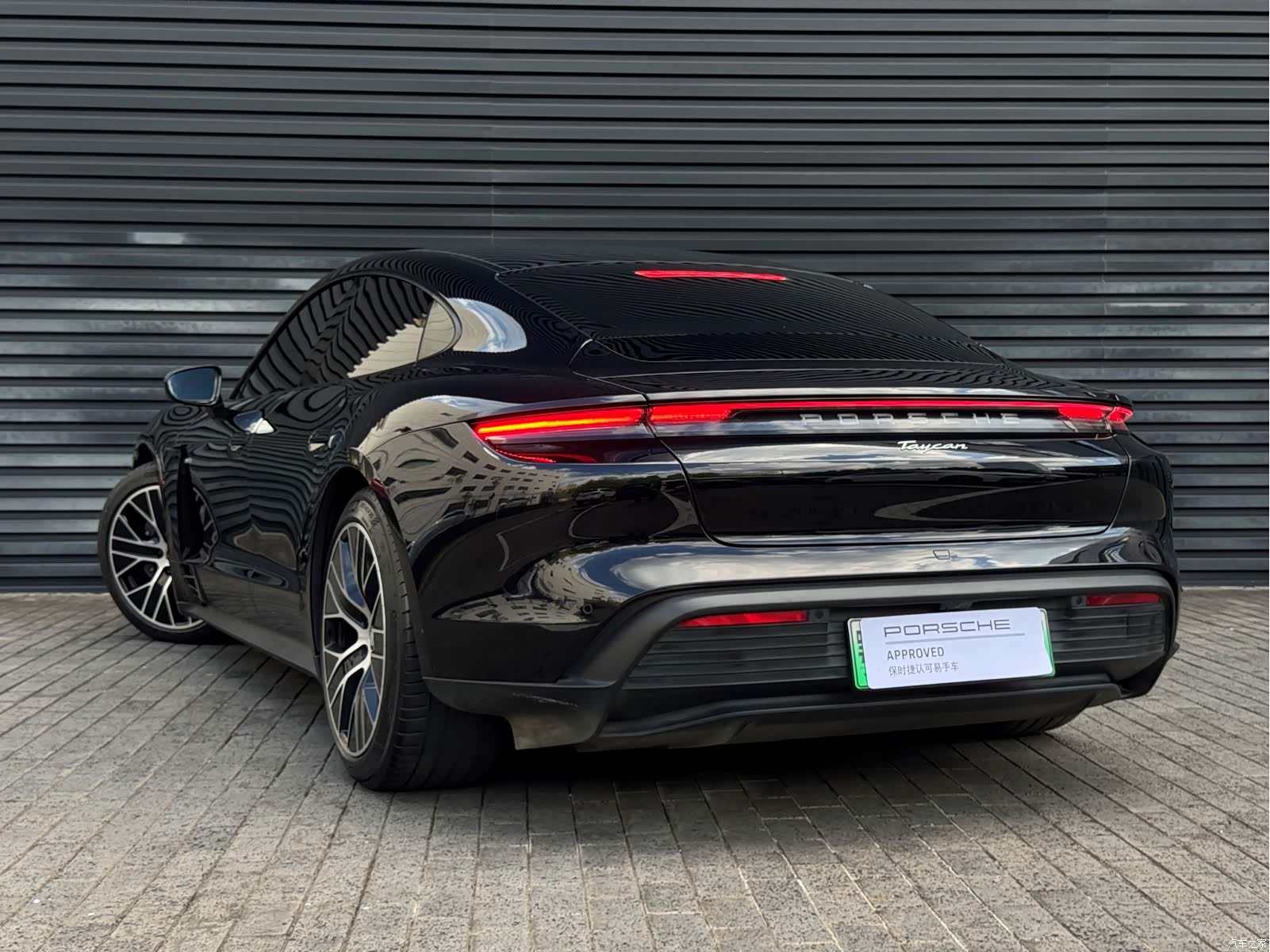 Porsche Taycan, 2022 7