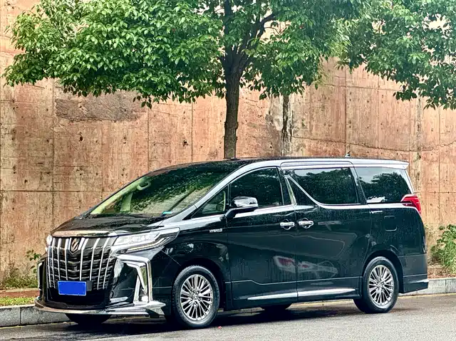 Toyota Alphard 2020 — купить из Китая под заказ