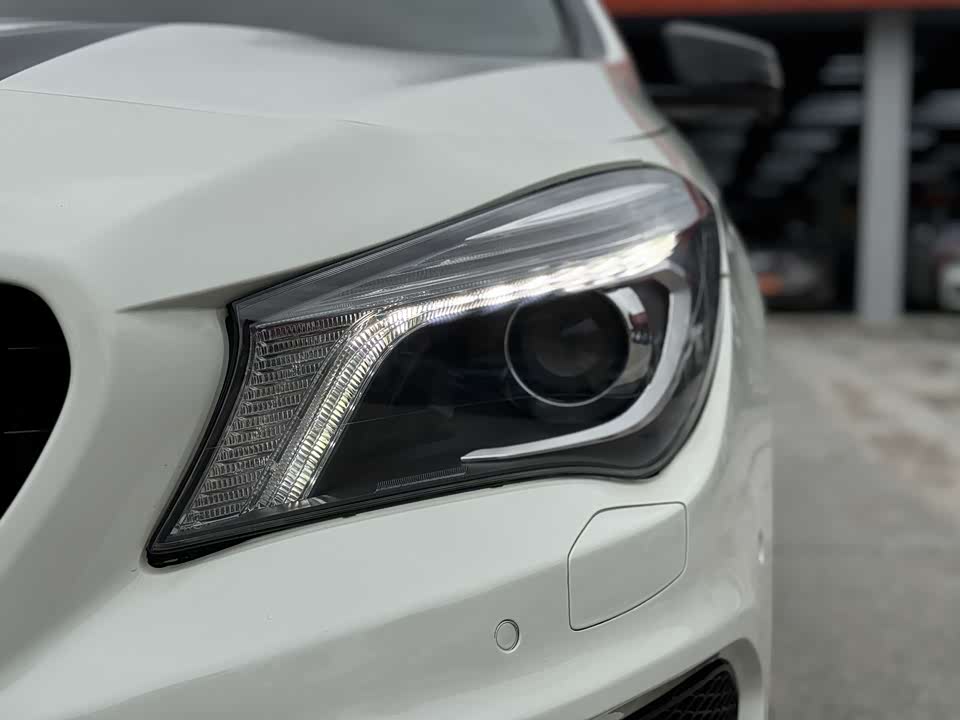 Mercedes-Benz CLA AMG