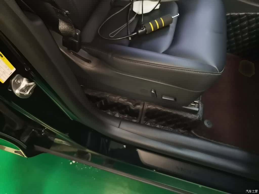 Tesla Model Y, 2021 25
