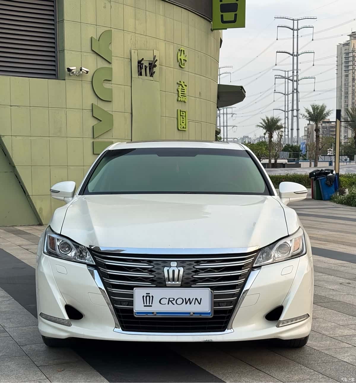Toyota Crown, 2015 2
