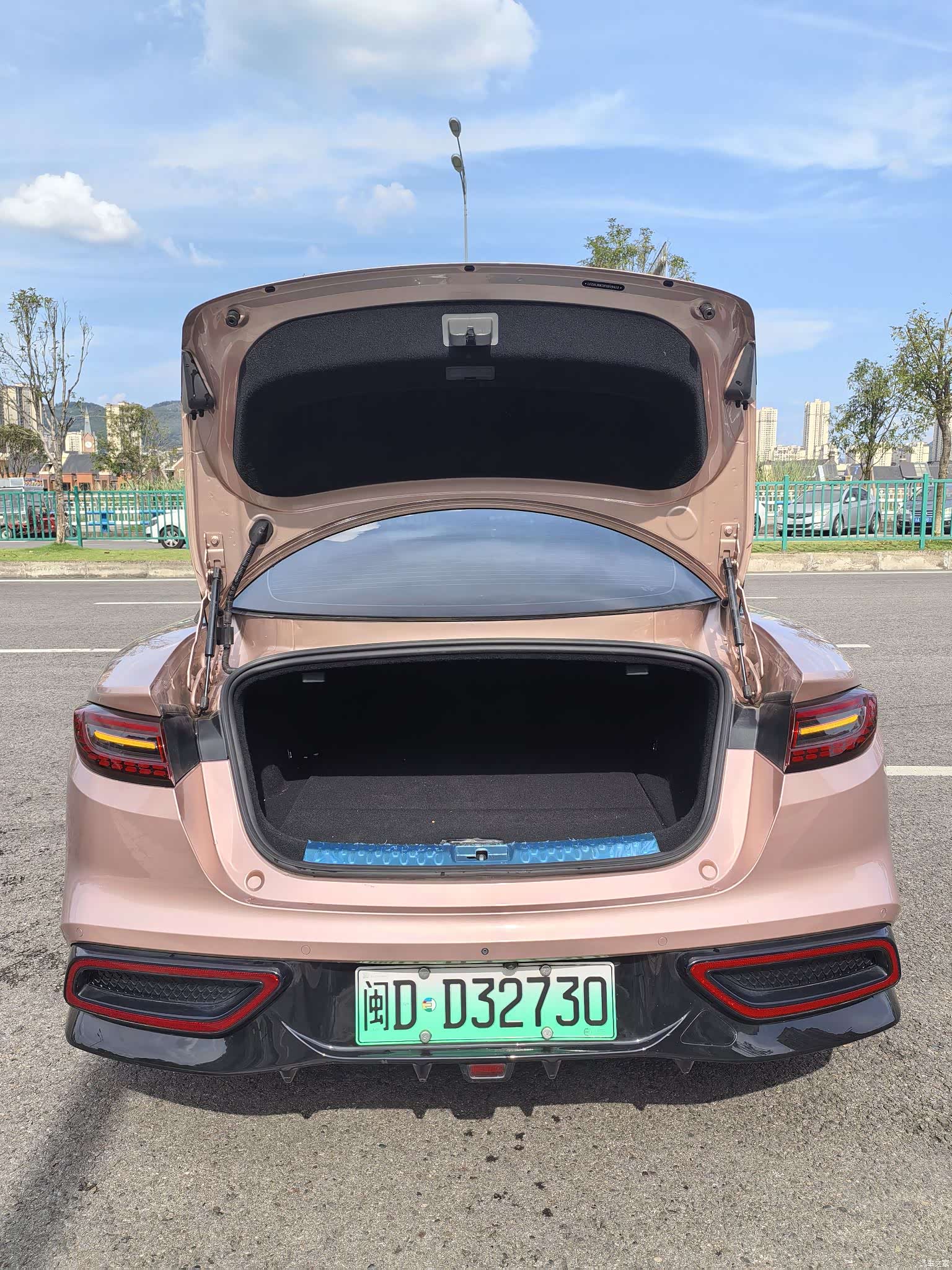Neta GT, 2023 18