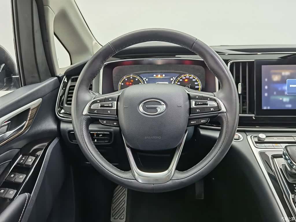 Trumpchi M8, 2021 11