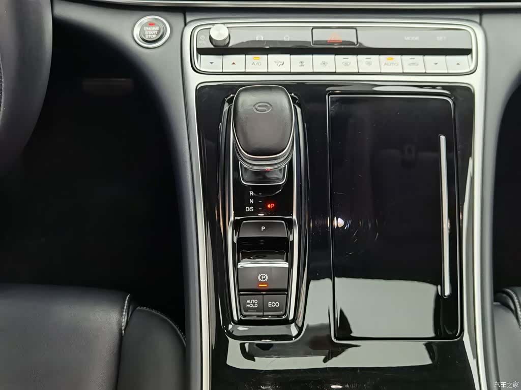 Trumpchi M8, 2021 13