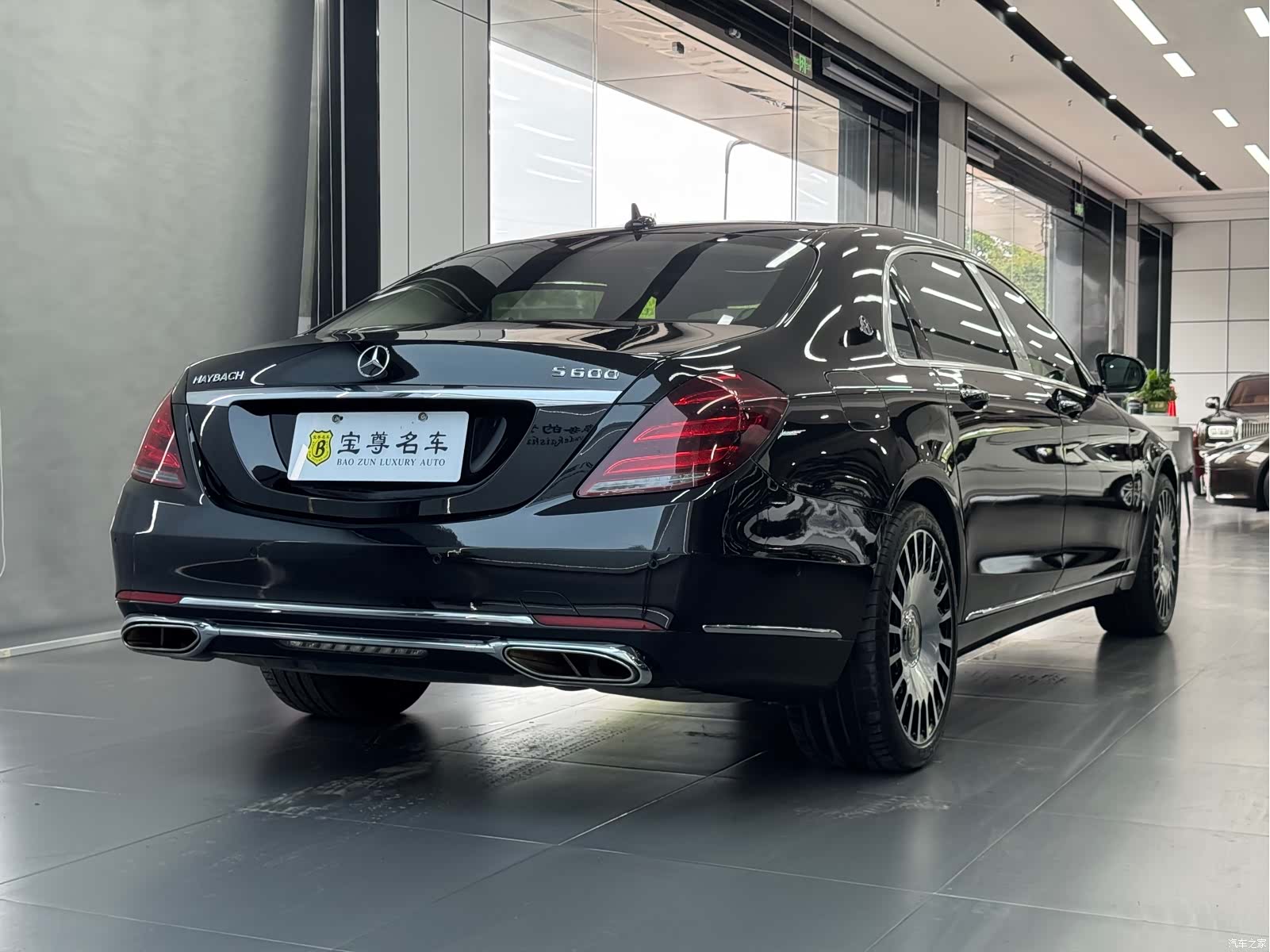 Maybach S-Class, 2016 все фото