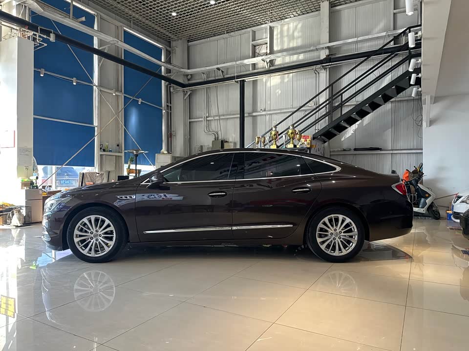 Buick Lacrosse
