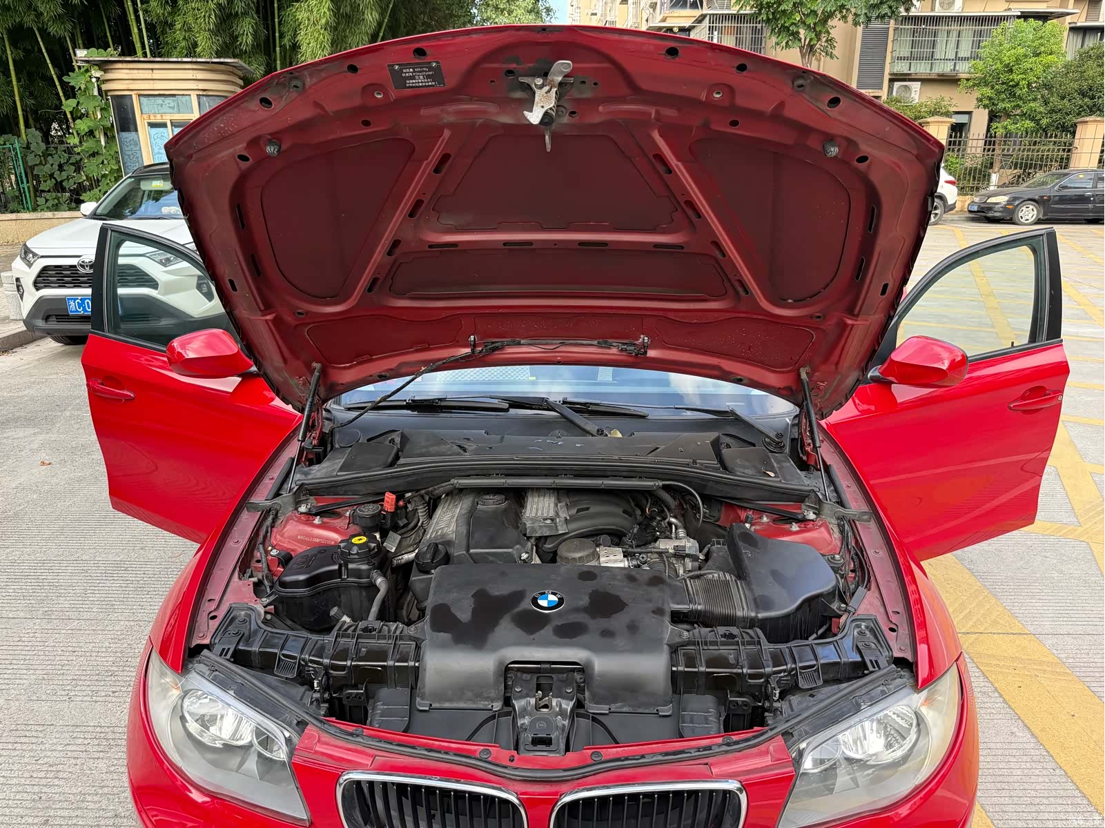 BMW 1 Series, 2011 16